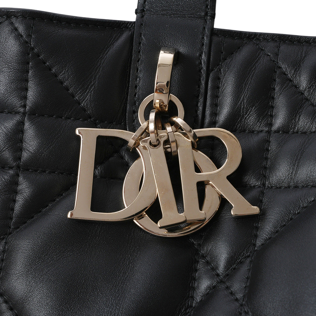 CHRISTIAN DIOR(USED)디올 뚜주흐 라지